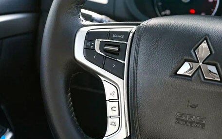 Mitsubishi Pajero Sport III рестайлинг, 2023 год, 3 760 009 рублей, 11 фотография