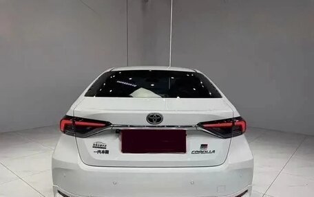 Toyota Corolla, 2022 год, 1 560 000 рублей, 5 фотография