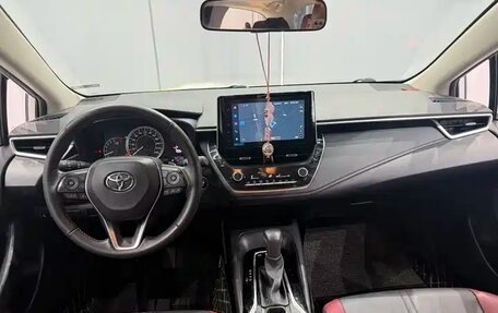 Toyota Corolla, 2022 год, 1 560 000 рублей, 9 фотография