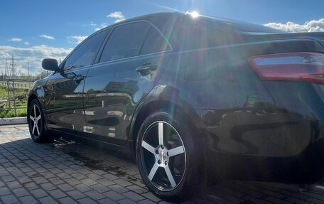 Toyota Camry, 2008 год, 930 000 рублей, 3 фотография