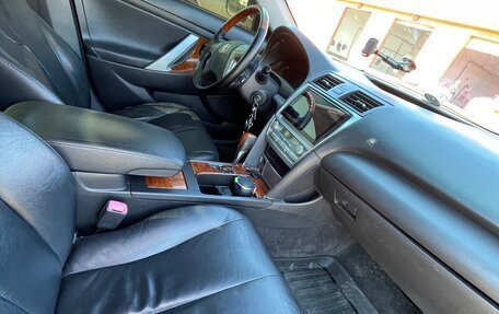 Toyota Camry, 2008 год, 930 000 рублей, 17 фотография