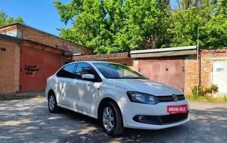 Volkswagen Polo VI (EU Market), 2012 год, 820 000 рублей, 3 фотография