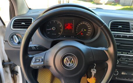 Volkswagen Polo VI (EU Market), 2012 год, 820 000 рублей, 11 фотография