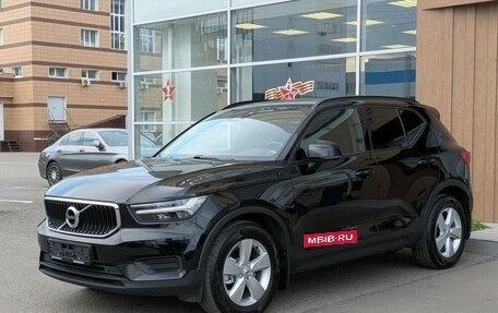 Volvo XC40 I, 2019 год, 2 600 000 рублей, 3 фотография
