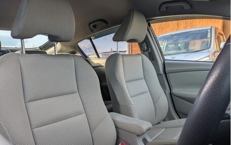 Honda Insight II рестайлинг, 2012 год, 720 000 рублей, 8 фотография
