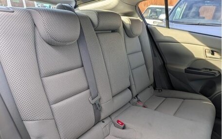Honda Insight II рестайлинг, 2012 год, 720 000 рублей, 16 фотография