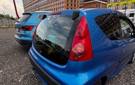 Peugeot 107 I рестайлинг, 2011 год, 420 000 рублей, 2 фотография