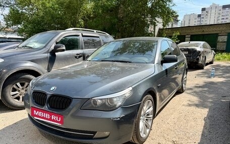BMW 5 серия, 2009 год, 1 300 000 рублей, 3 фотография