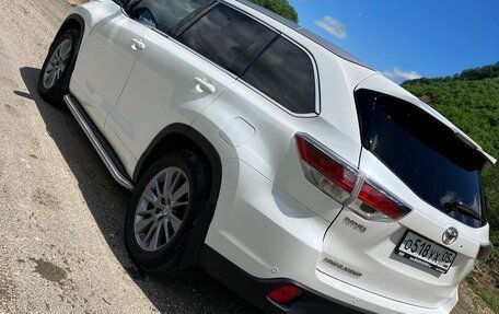 Toyota Highlander III, 2014 год, 2 650 000 рублей, 5 фотография