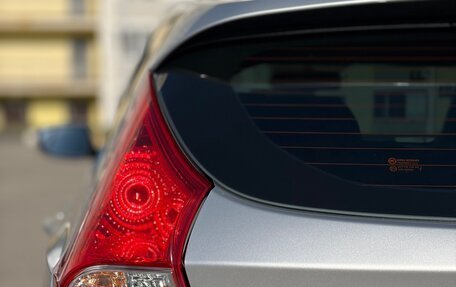 Hyundai Solaris II рестайлинг, 2011 год, 800 000 рублей, 7 фотография