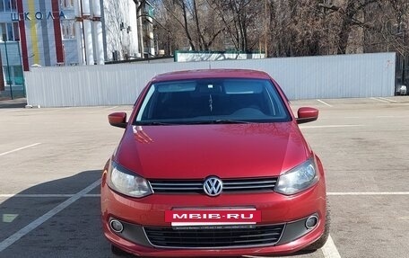 Volkswagen Polo VI (EU Market), 2011 год, 570 000 рублей, 2 фотография