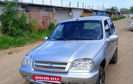 Chevrolet Niva I рестайлинг, 2007 год, 200 000 рублей, 2 фотография