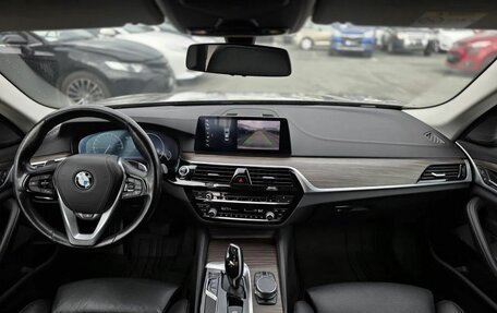 BMW 5 серия, 2018 год, 3 039 000 рублей, 13 фотография