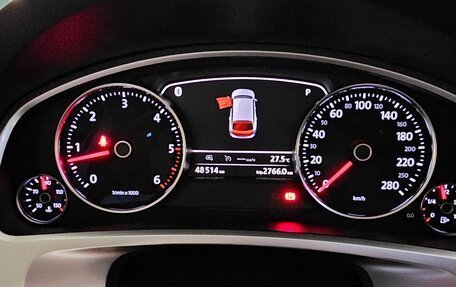 Volkswagen Touareg III, 2017 год, 4 350 000 рублей, 6 фотография