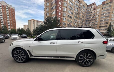BMW X7, 2021 год, 9 000 000 рублей, 3 фотография