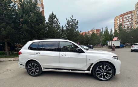 BMW X7, 2021 год, 9 000 000 рублей, 2 фотография