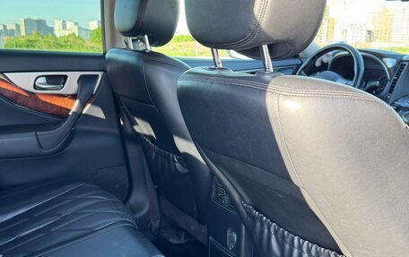Infiniti FX II, 2011 год, 2 028 000 рублей, 12 фотография