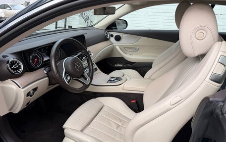 Mercedes-Benz E-Класс, 2020 год, 5 000 000 рублей, 10 фотография