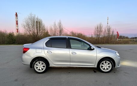 Renault Logan II, 2015 год, 600 000 рублей, 4 фотография