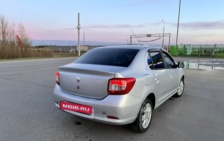 Renault Logan II, 2015 год, 600 000 рублей, 5 фотография