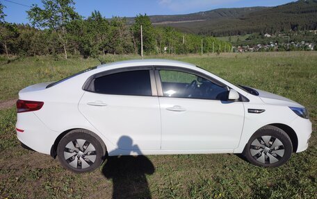 KIA Rio III рестайлинг, 2015 год, 1 250 000 рублей, 4 фотография