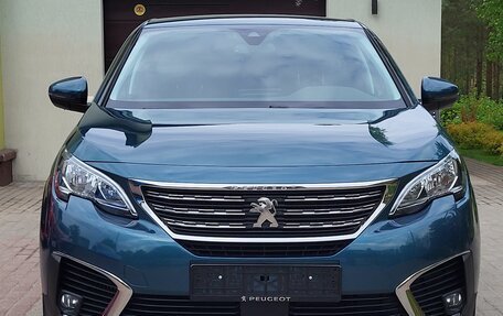 Peugeot 5008 II, 2019 год, 1 670 000 рублей, 2 фотография
