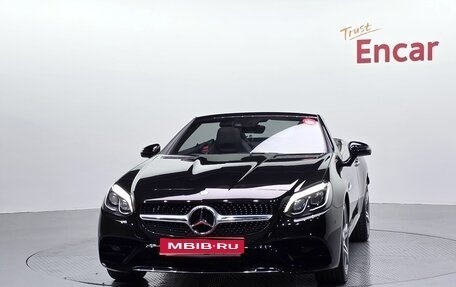 Mercedes-Benz SLC, 2017 год, 4 100 000 рублей, 1 фотография