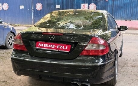 Mercedes-Benz CLK-Класс, 2005 год, 900 000 рублей, 1 фотография