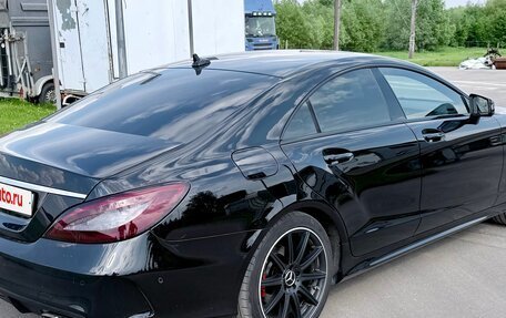 Mercedes-Benz CLS, 2016 год, 3 200 000 рублей, 13 фотография