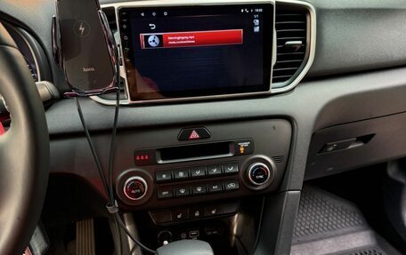 KIA Sportage IV рестайлинг, 2018 год, 1 850 000 рублей, 2 фотография