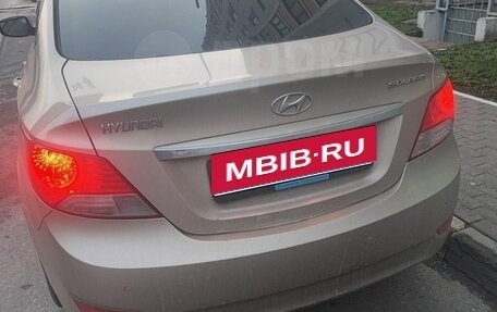 Hyundai Solaris II рестайлинг, 2012 год, 850 000 рублей, 7 фотография