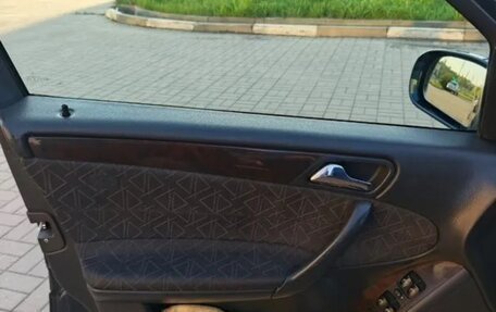 Mercedes-Benz C-Класс, 2003 год, 630 000 рублей, 7 фотография