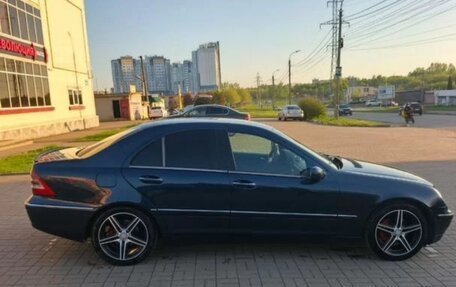 Mercedes-Benz C-Класс, 2003 год, 630 000 рублей, 10 фотография
