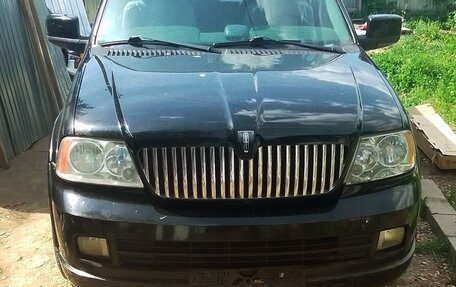 Lincoln Navigator, 2004 год, 680 000 рублей, 2 фотография