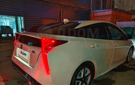 Toyota Prius IV XW50, 2016 год, 1 670 000 рублей, 19 фотография
