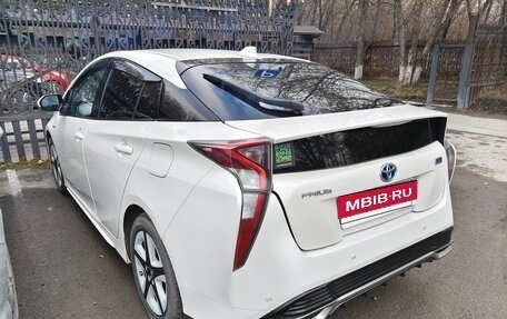 Toyota Prius IV XW50, 2016 год, 1 670 000 рублей, 17 фотография