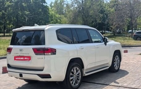 Toyota Land Cruiser, 2021 год, 9 000 000 рублей, 2 фотография