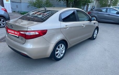 KIA Rio III рестайлинг, 2014 год, 1 000 000 рублей, 4 фотография
