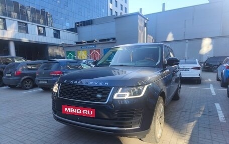 Land Rover Range Rover IV рестайлинг, 2018 год, 7 500 000 рублей, 3 фотография