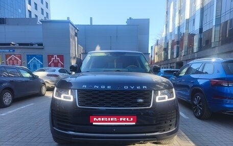Land Rover Range Rover IV рестайлинг, 2018 год, 7 500 000 рублей, 2 фотография