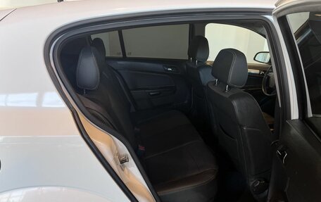 Opel Astra H, 2010 год, 432 000 рублей, 17 фотография