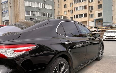 Toyota Camry, 2022 год, 3 550 000 рублей, 6 фотография