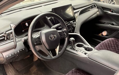 Toyota Camry, 2022 год, 3 550 000 рублей, 9 фотография
