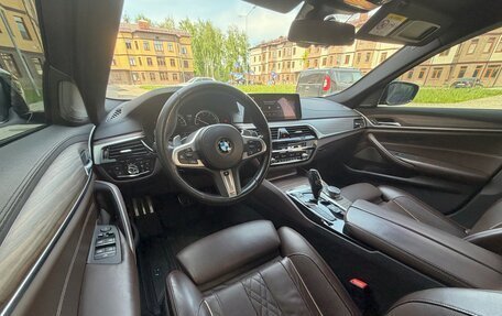 BMW 5 серия, 2017 год, 4 750 000 рублей, 11 фотография