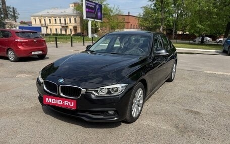 BMW 3 серия, 2018 год, 1 790 000 рублей, 2 фотография