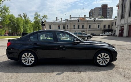 BMW 3 серия, 2018 год, 1 790 000 рублей, 5 фотография