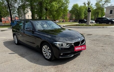 BMW 3 серия, 2018 год, 1 790 000 рублей, 4 фотография
