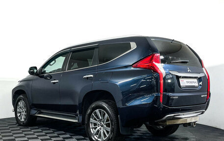 Mitsubishi Pajero Sport III рестайлинг, 2017 год, 2 897 000 рублей, 7 фотография