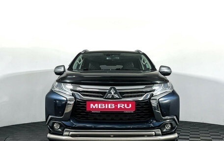 Mitsubishi Pajero Sport III рестайлинг, 2017 год, 2 897 000 рублей, 2 фотография