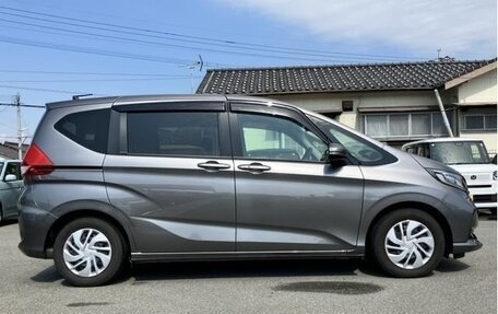 Honda Freed II, 2023 год, 1 460 000 рублей, 3 фотография